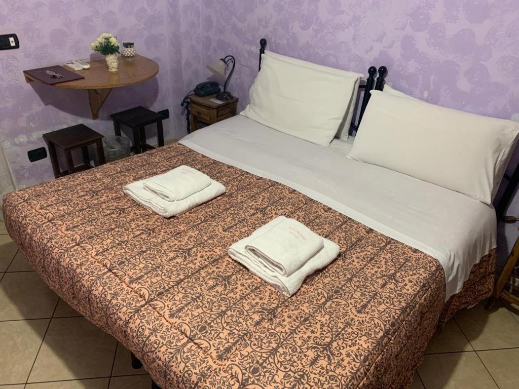Bb Dante Bed and Breakfast Messina Buitenkant foto